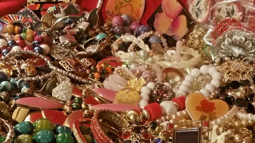 Vintage-Estate-Costume-Jewelry-Lots-All-Wear-FREE-SHIPPING-204162560392-7