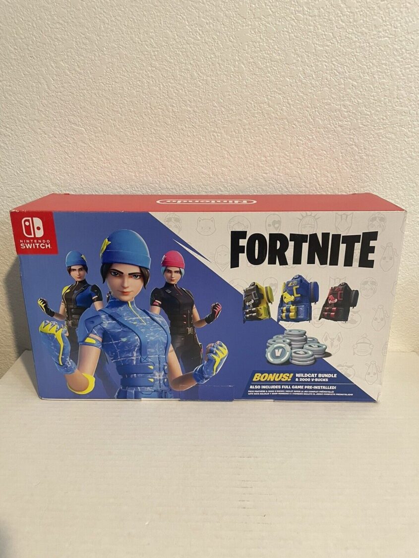 Nintendo-Switch-Fortnite-Box-And-Accessories-NO-CONSOLE-315135834633