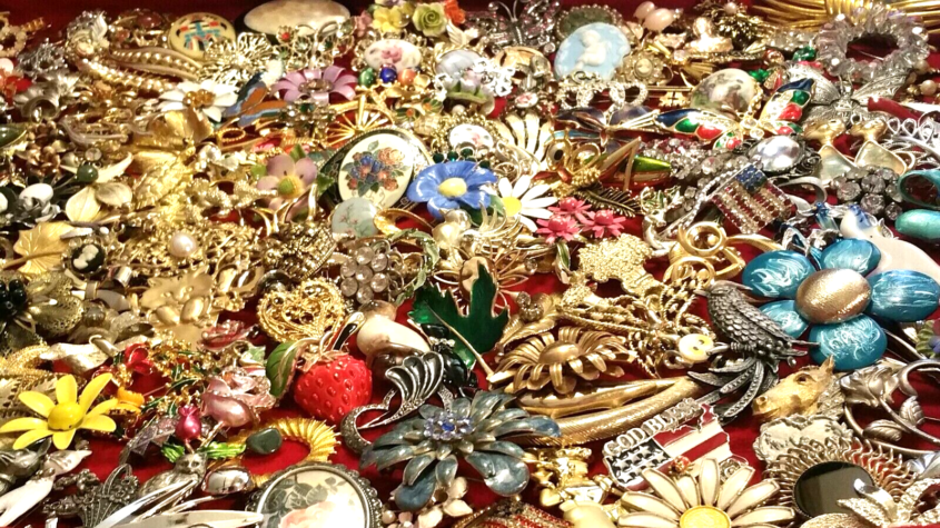 Vintage-Costume-Jewelry-Lots-Brooches-Signed-Unsigned-All-Wear-204227037846-10